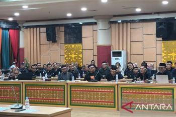 Ribuan Warga Dumai terancam kehilangan rumah akibat tumpang tindih izin, mengadu ke DPRD Riau