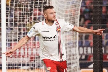 Dua gol Jamie Vardy bawa Cremonese menang 3-1 atas Bologna