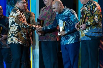 Pemprov Papua Tengah meraih apresiasi kinerja pemerintah daerah 2025