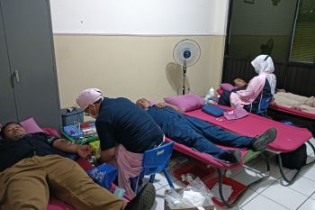 ANTARA Biro Jateng gelar donor darah, gandeng stakeholder