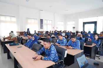 Pemprov-Sulteng tingkatkan kapasitas SDM kelola SP4N-LAPOR!