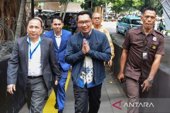 Mantan Gubernur Jabar Ridwan Kamil penuhi panggilan KPK