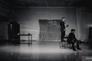 Insomnia Theater Movement tampilkan "SIKLOPS: 2125" di Festival Teater Indonesia 2025
