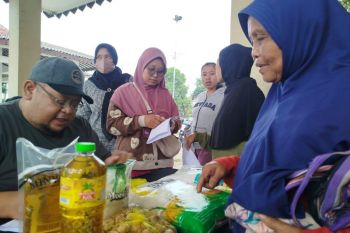 Ponorogo gelar Pasar Murah antisipasi lonjakan harga jelang Nataru