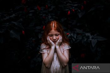 Kiat Psikolog: Langkah Tepat Pertolongan Pertama Psikologis Saat Krisis