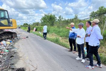 Lurah Pasir Putih berlakukan penjagaan 24 jam di Sawit Raya