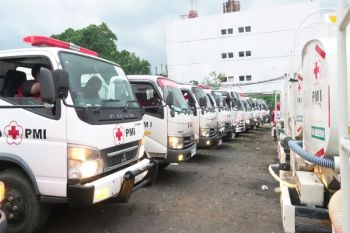 PMI kerahkan 60 truk tangki air bantu warga Sumatera terdampak bencana
