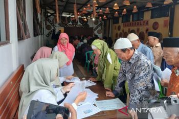 8.853 warga Temanggung terima bantuan DBHCHT kabupaten