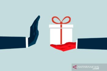 Bayang-bayang gratifikasi di balik rumah rakyat