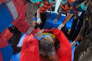 Polisi selidiki temuan jasad pria di perairan Pulau Untung Jawa