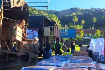Polri telah salurkan puluhan ribu bantuan ke Sumatera Barat
