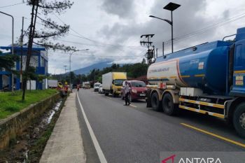 Pemprov Sumbar perketat arus lalu lintas di jalur Padang-Solok