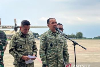 TNI naikan pangkat prajurit yang gugur saat evakuasi warga di Sumbar