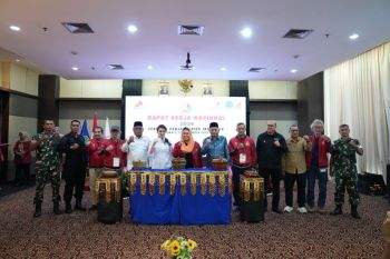 Gubernur tawarkan Malut pusat latihan panjat tebing Indonesia Timur&nbsp;