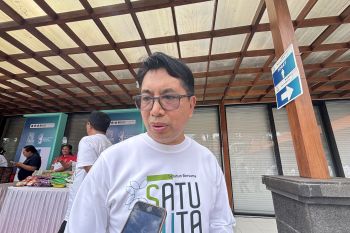 Dispar Bali minta pengelola DTW pangkas pohon rawan roboh saat hujan