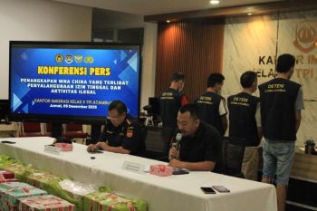 Imigrasi Atambua menangkap WNA penjual rokok ilegal di perbatasan