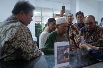 Pos Indonesia targetkan pertengahan Desember penyaluran BLTS tuntas