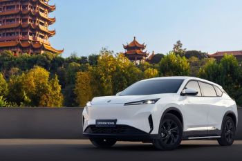 Dongfeng Sky EV01 meluncur, dilengkapi sistem navigasi satelit China