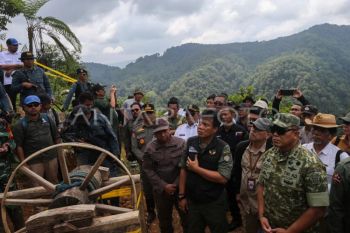 Penertiban tambang ilegal TN Gunung Halimun Salak