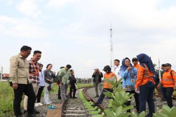 PN Surakarta bersama KAI Daop 6 Yogyakarta berhasil amankan aset KAI di Gilingan Surakarta