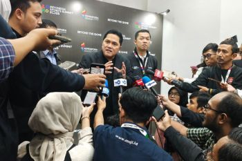 Menpora siap permudah regulasi industri olahraga