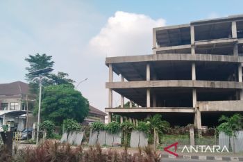 Realisasi pendapatan dan belanja daerah Pemkab Karawang masih rendah