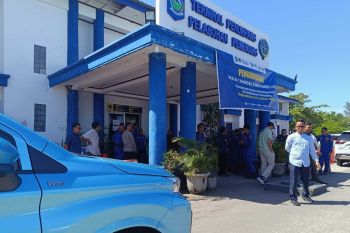 Perkuat layanan wisata di Gili Tramena, Lombok Taksi diizinkan beroperasi di Pelabuhan Bangsal