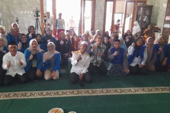 Universitas Pancasila edukasi skrining kesehatan warga Srengseng Sawah