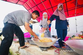 Social Affairs Ministry sends aid worth Rp66.7B to flood-hit Sumatra