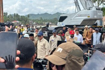 Prabowo sebut bencana Aceh dan Sumatera tantangan satu tahun kepemimpinan