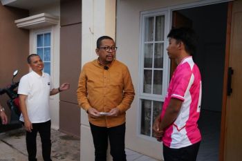 Qodari tinjau rumah subsidi MBR dan persiapan akad massal di Banten