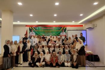 Dinas Kesehatan Pessel gelar pertemuan Penyusunan Profil Kesehatan 2025 di Hotel Triza Painan