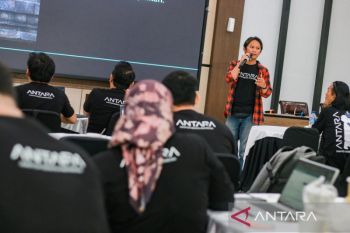 PLN gandeng ANTARA tingkatkan kompetensi fotografi jurnalistik pegawai humas