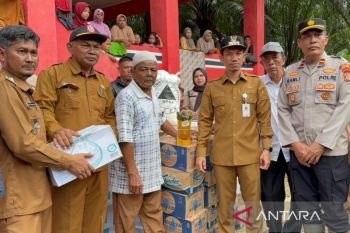 Pemkab Aceh Barat salurkan bantuan untuk korban banjir