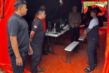 Pembersihan material longsor di Malalak, Agam terkendala alat berat