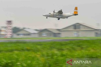 Indonesia plans to reopen commercial flights at two air bases