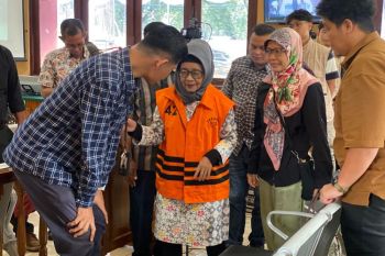 Istri mantan Bupati Muaro Jambi divonis dua tahun kasus suap APBD