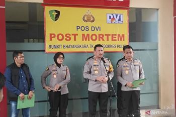 RS Polri serahkan tujuh jenazah korban kebakaran ke keluarga