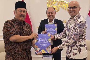Dua Guru Besar UI susun buku Rasa Bhayangkara Nusantara untuk menu MBG