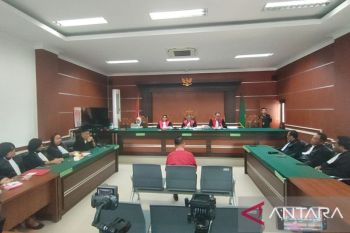 Dua mantan Sekprov Sulut divonis 1,8 tahun penjara