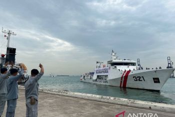 KN Pulau Nipah-321 Bakamla RI kirim 70 ton bantuan untuk bencana di Sumatera