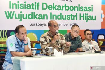 Pemprov Jatim dukung dekarbonisasi industri lewat energi surya