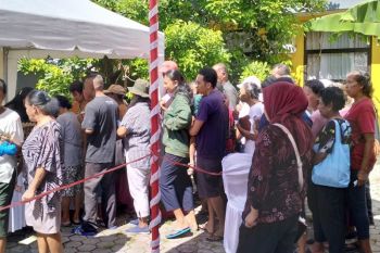 Pemkot Ambon adakan pasar murah bantu masyarakat jelang perayaan Natal