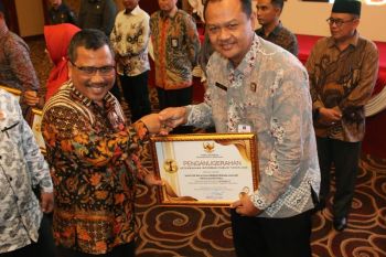 Kemenkum Kepri raih peringkat pertama kategori instansi vertikal pada keterbukaan informasi 2025