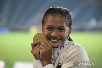 Diva Renatta rebut emas akhiri penantian 22 tahun lompat galah di SEA Games 2025