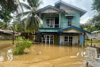 Polres Keerom AKBP Astoto sebut sebanyak 348 rumah warga terendam banjir