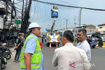 Pemkab Bogor mulai lakukan pemindahan kabel udara ke bawah tanah