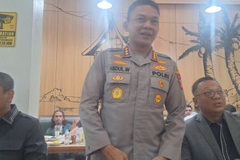 "Police Goes To School" di Depok tingkatkan kesadaran hukum sejak dini para siswa