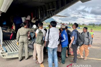 TNI AU kerahkan pesawat angkut evakuasi korban bencana dari Aceh