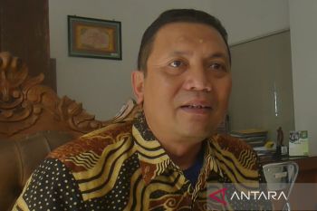 Smartboard permudah guru memberikan materi pelajaran